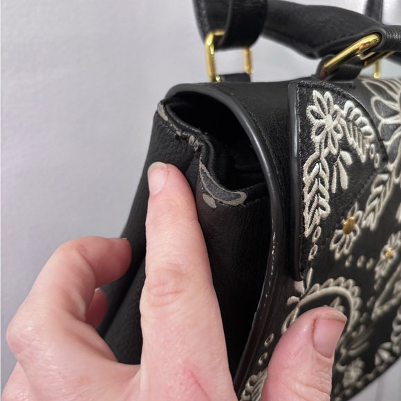 Loungefly Sugar Skull Black Cat Crossbody Bag - Picture 3 of 7